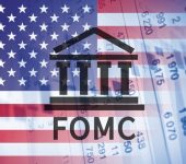 ضغف الدولار الامريكي مع ترقب الاسواق لشهادة محافظ البنك الفيدرالي