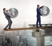 أرتفاع الدولار إلى أعلى مستوياته أمام الين الياباني